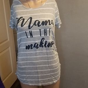 Short sleeve maternity shirt